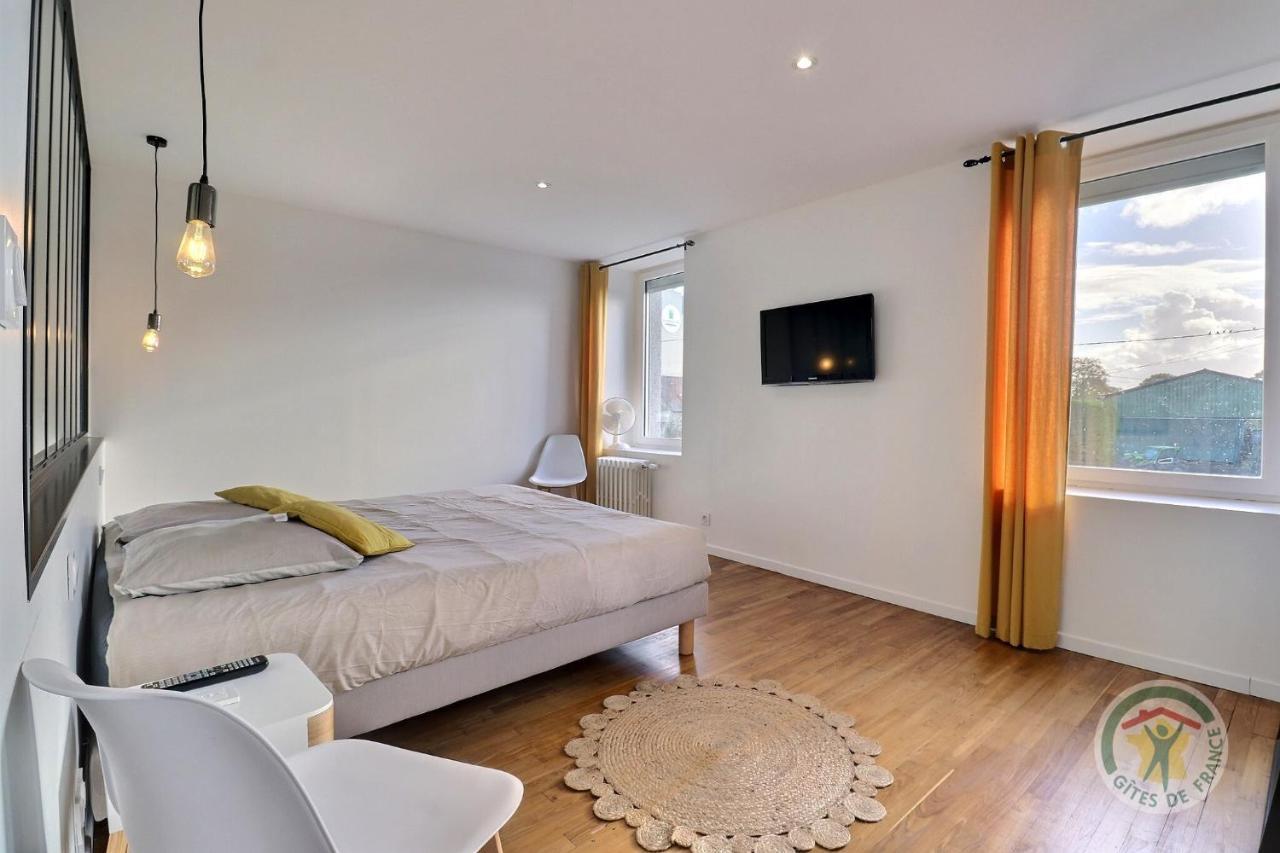 Chambre A La Ferme Torcé Exteriér fotografie