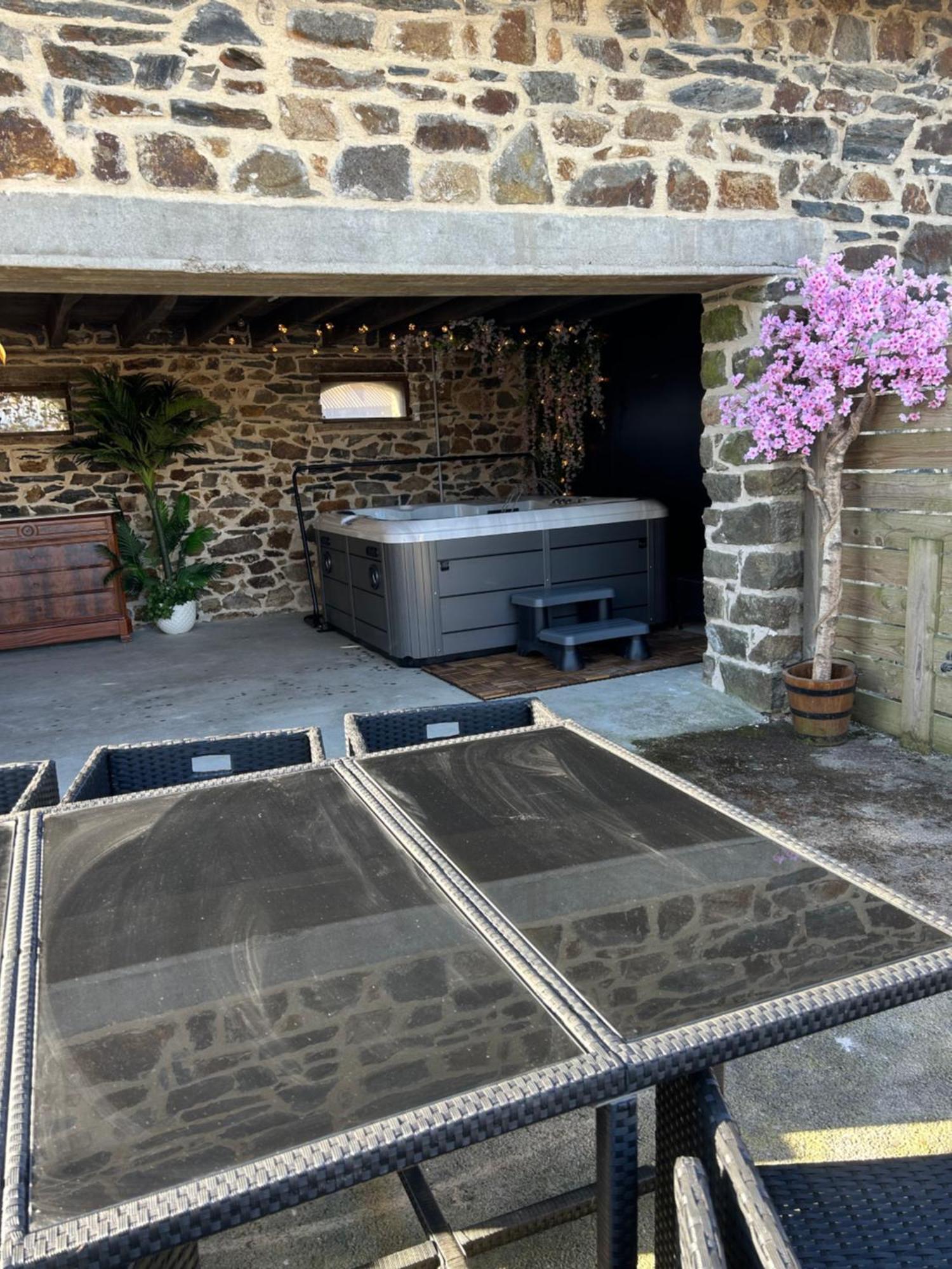 Chambre A La Ferme Torcé Exteriér fotografie